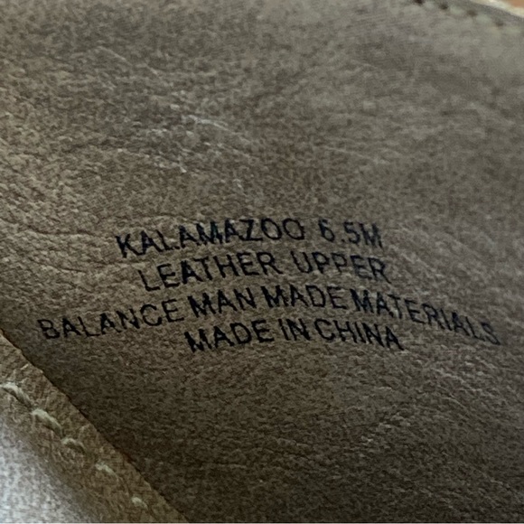 OTBT 6.5 Kalamazoo Taupe Closed Toe All Day Comfort Shoes - Picture 10 of 12